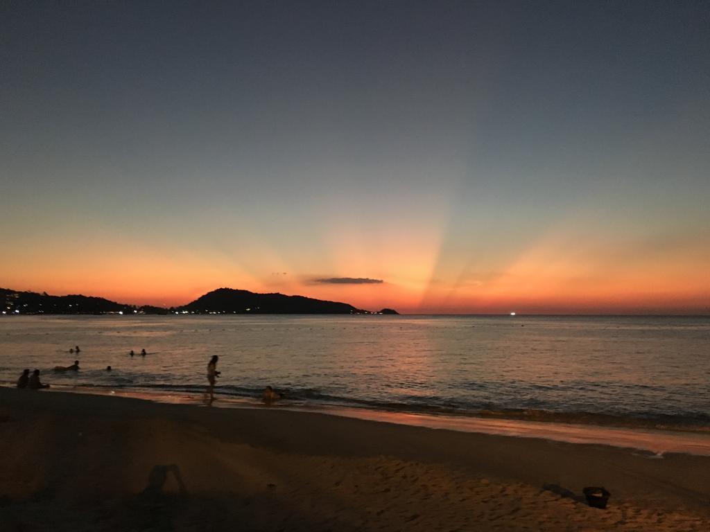 فندق باان أندامان سي سورف Patong المظهر الخارجي الصورة